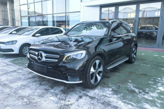 奔驰GLC 2018款 改款 GLC 300 4MATIC 动感型