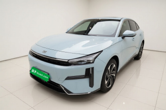 吉利银河 银河L6 2024款 125km PLUS 龙腾版