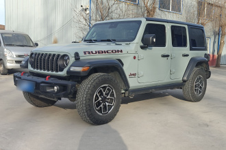 Jeep 牧马人 2024款 2.0T 罗宾汉四门版