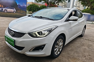 现代 朗动 2016款 1.6L 自动尊贵型