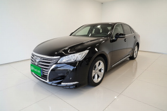 丰田 皇冠 2015款 2.0T 时尚版