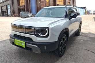 北京越野 北京BJ30 2024款 1.5T 魔核电驱进阶版