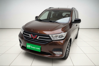 五菱汽车 五菱宏光 2021款 改款1.5L S舒适型 电动助力LAR