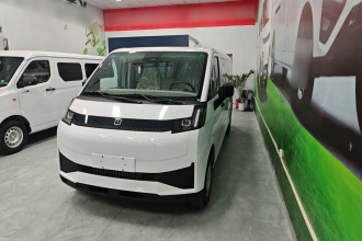 远程星享V 2025款 V8E功能版-智慧版 350km