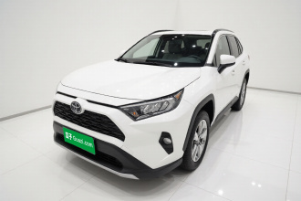 丰田 RAV4荣放 2021款 2.0L CVT两驱风尚PLUS版
