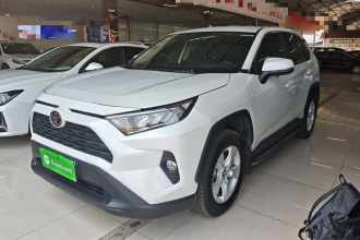 丰田 RAV4荣放 2022款 2.0L CVT两驱都市版