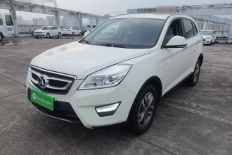 北京汽车 绅宝X65 2015款 2.0T 自动精英型