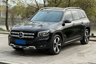 奔驰GLB 2023款 GLB 220 时尚型