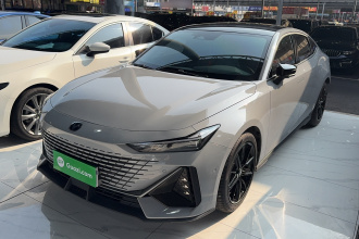 长安UNI-V 2022款 1.5T 智慧领航型