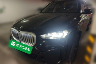 宝马X5 2023款 xDrive 30Li 尊享型M运动曜夜套装