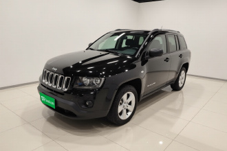 Jeep 指南者(进口) 2015款 2.0L 两驱运动版