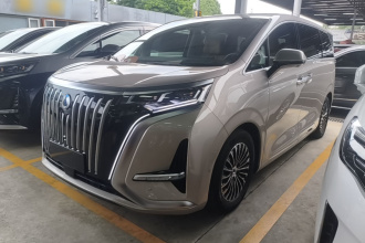 腾势D9 2022款 EV 600 四驱旗舰型