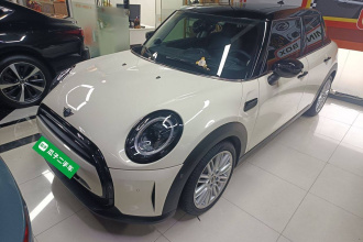 MINI 2022款 改款 1.5T COOPER 经典派 五门版