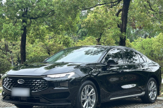 福特 蒙迪欧 2023款 EcoBoost 180 豪华型