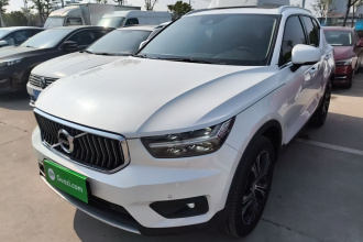 沃尔沃XC40 2021款 T4 四驱智远豪华版