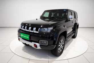 北京越野 北京BJ40 2023款 2.0T 自动四驱城市猎人版侠客型