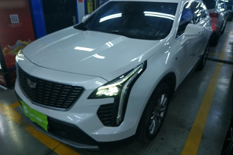 凯迪拉克XT4 2022款 28T 两驱豪华型