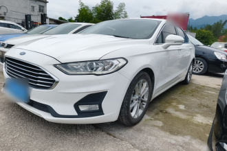福特 蒙迪欧 2020款 EcoBoost 180 时尚型