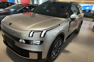 领克900 2025款 1.5T Ultra