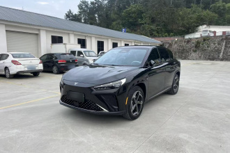 哪吒汽车 哪吒L 2024款 增程 310 闪充PRO版