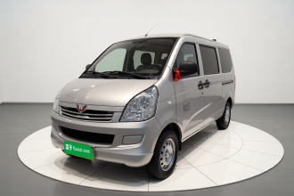 五菱汽车 五菱荣光S 2023款 1.5L 基本型 5/7座