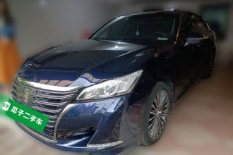 丰田 皇冠 2018款 2.0T 运动版