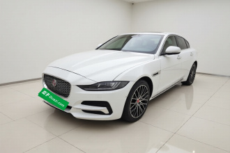 捷豹XEL 2020款 2.0T 200PS S进取优雅版