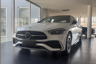 奔驰C级 2025款 C 260 L 皓夜运动版