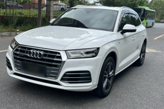 奥迪Q5L 2018款 45 TFSI 尊享时尚型 国V