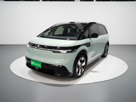 极氪MIX 2025款 智驾版