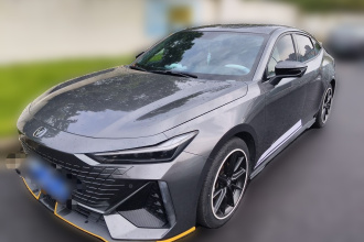 长安UNI-V 2023款 1.5T 尊享型