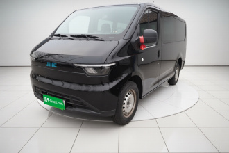 江铃 E福顺 2025款 明窗版 41.86kwh 短轴低顶