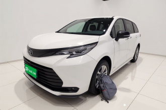 丰田 赛那SIENNA 2024款 2.5L混动 舒适版