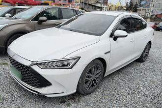 比亚迪 秦PLUS 2021款 DM-i 55KM 旗舰型