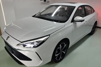 荣威i5 2023款 1.5L CVT尊荣版