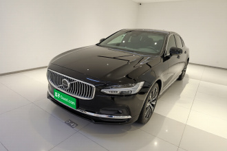 沃尔沃S90 2024款 B5 智雅豪华版