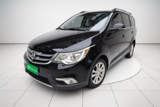 宝骏730 2014款 1.5L 手动舒适型 7座