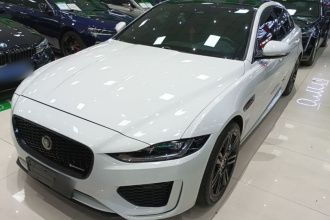 捷豹XEL 2021款 2.0T 250PS 曜黑运动版