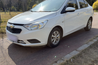 雪佛兰 2015款 赛欧3 1.5L 手动理想天窗版