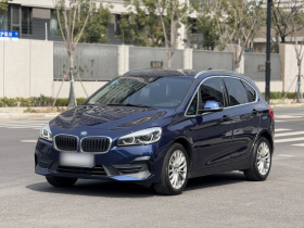 宝马2系旅行车 2018款 218i 领先型