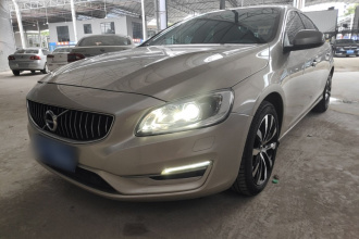 沃尔沃S60 2019款 S60L 改款 T5 智进进阶版