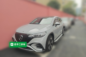 奔驰EQE SUV 2023款 350 4MATIC 豪华版