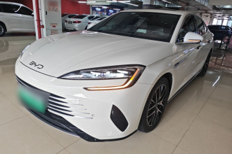 比亚迪 海豹07 DM-i 2025款 DM-i 1.5L 125km 尊贵型