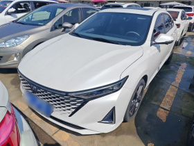 长安 锐程PLUS 2023款 1.5T DCT尊贵型