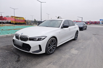 宝马3系 2023款 320i M运动套装