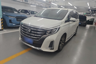 广汽传祺 传祺M8 2020款 领航款 390T 至尊版