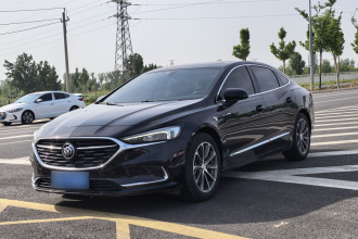 别克 君越 2022款 652T 豪华型