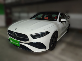 奔驰A级 2024款 A 200 L 时尚型