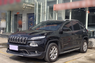 Jeep 自由光 2017款 2.4L 领先版