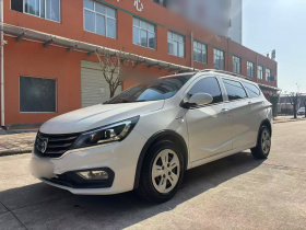 宝骏310W 2017款 1.5L 手动舒适型 国VI